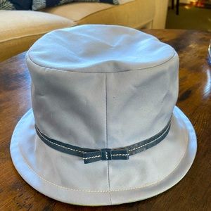 Coach Bucket hat.